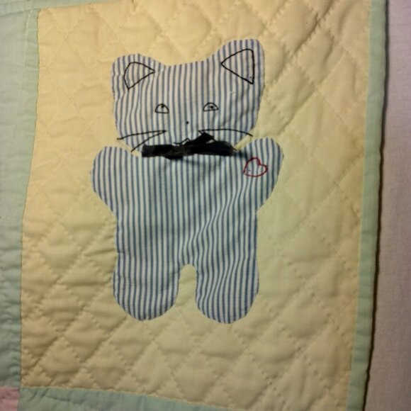 Handmade Quilted Baby Wall Hanging Yellow Green Animals Turtle Mice Ducks READ - Picture 10 of 16